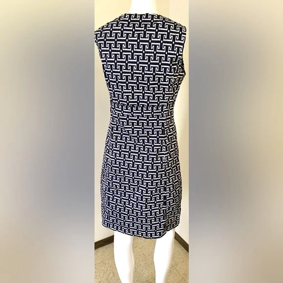 Authentic Tory Burch dark blue and White Patterned Midi Dress. Very stylish.